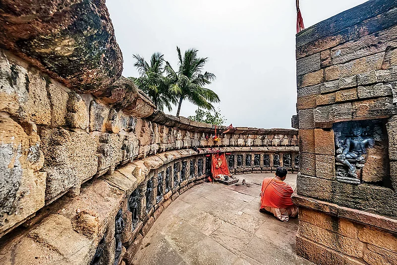 Hirapurs roofless Yogini temple reflects Tantric traditions, where open-air worship honours the five elements