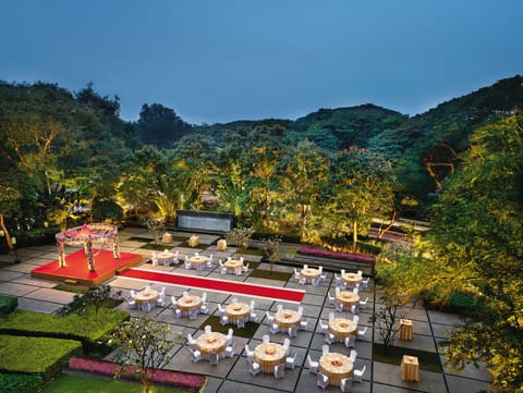 JW Marriott Hotel Bengaluru offers beautifully versatile and expansive areas to host celebrations