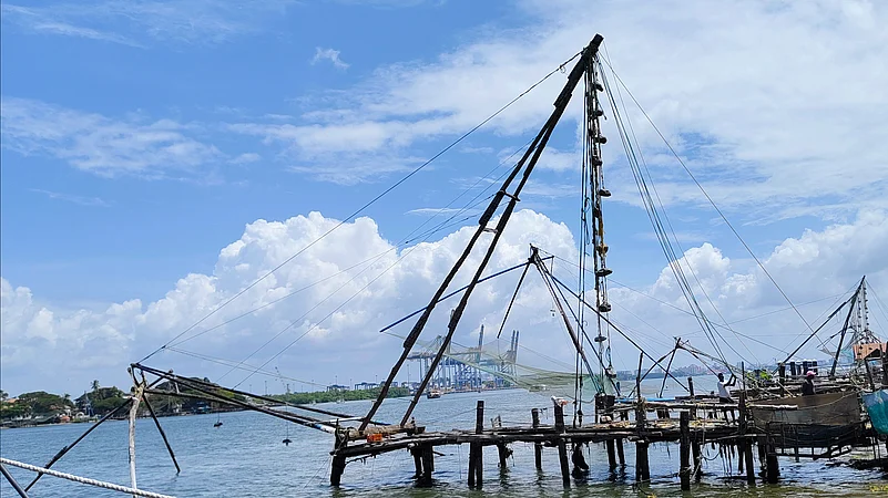 Chinese fishing nets (cheenavala) at Fort Kochi, Kerala