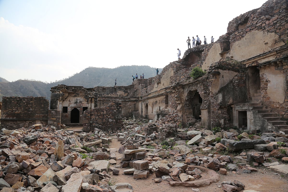 Bhangarh’s ruins tell stories of a city lost in time..