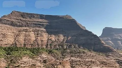 Around the Salher Fort