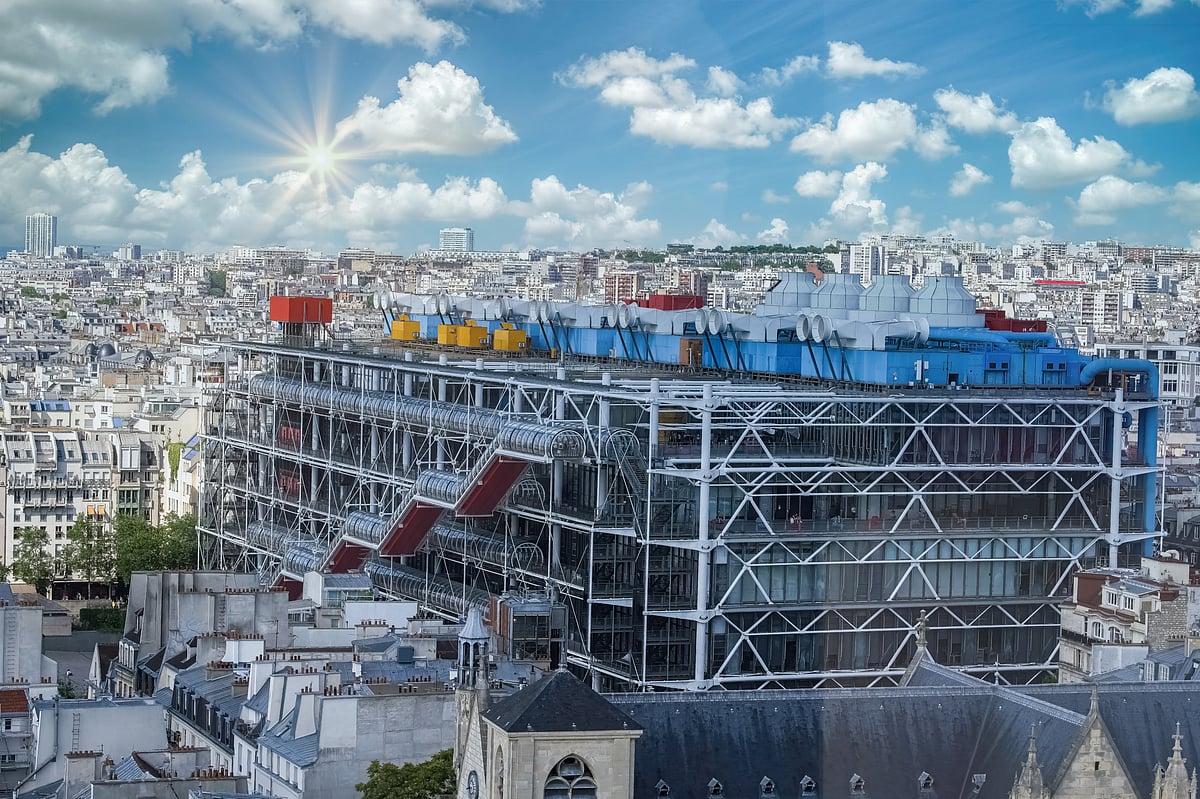 Shutterstock : Paris’s Centre Pompidou, famed for its colourful pipes and radical architecture, has closed for a five-year renovation until 2030.
