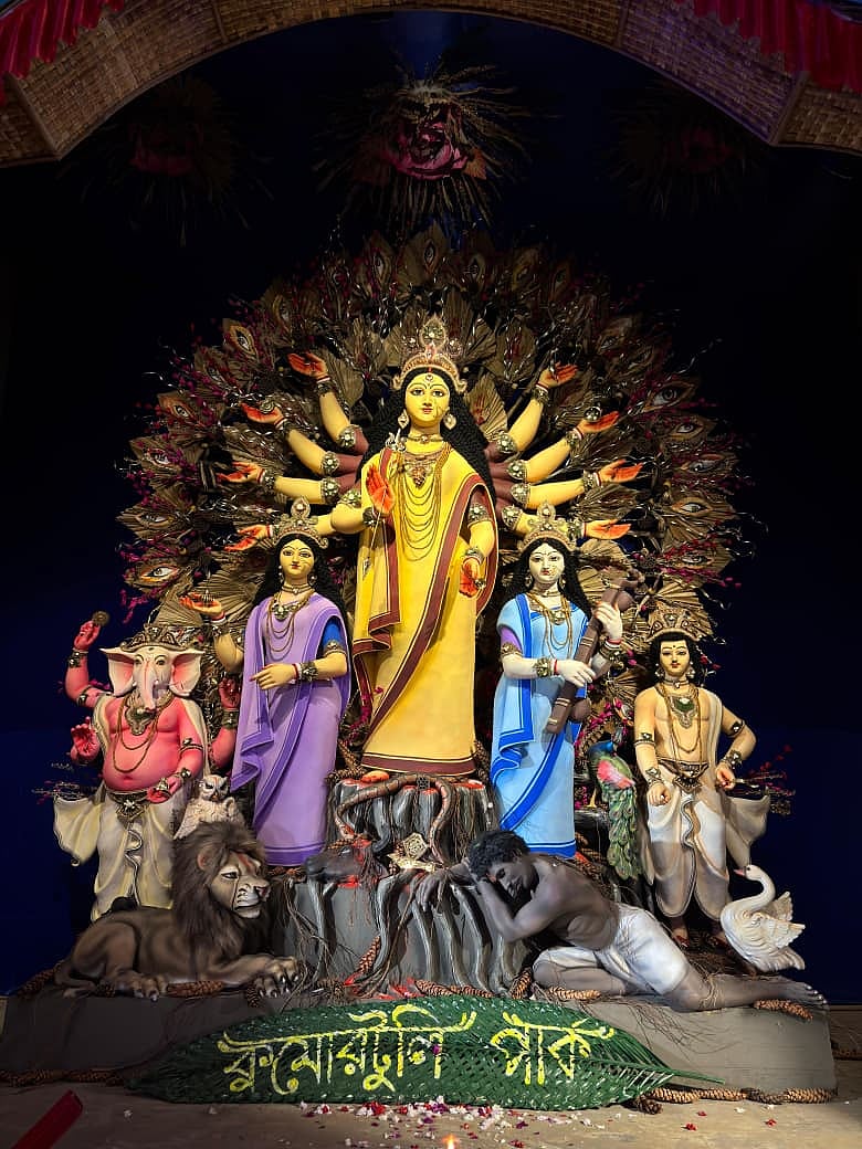 A look inside Kumartuli Park