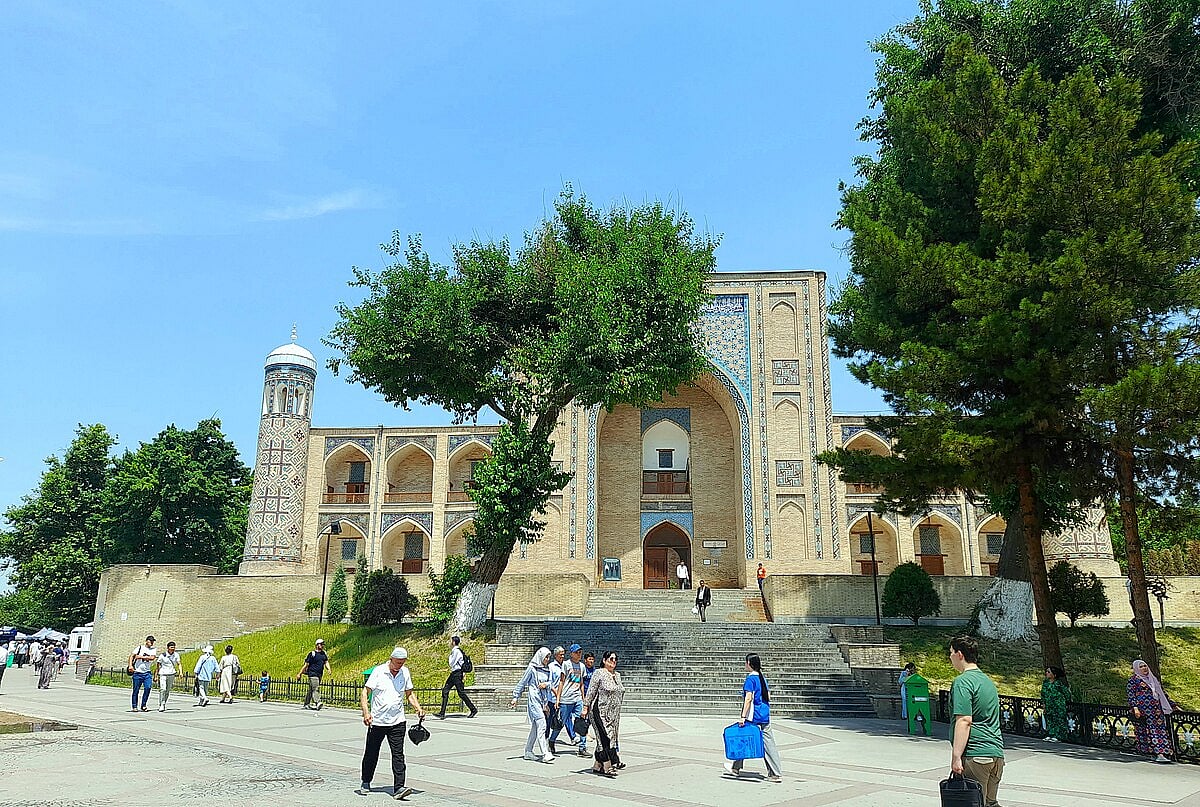 Kokaldosh Madrasasi in old Tashkent