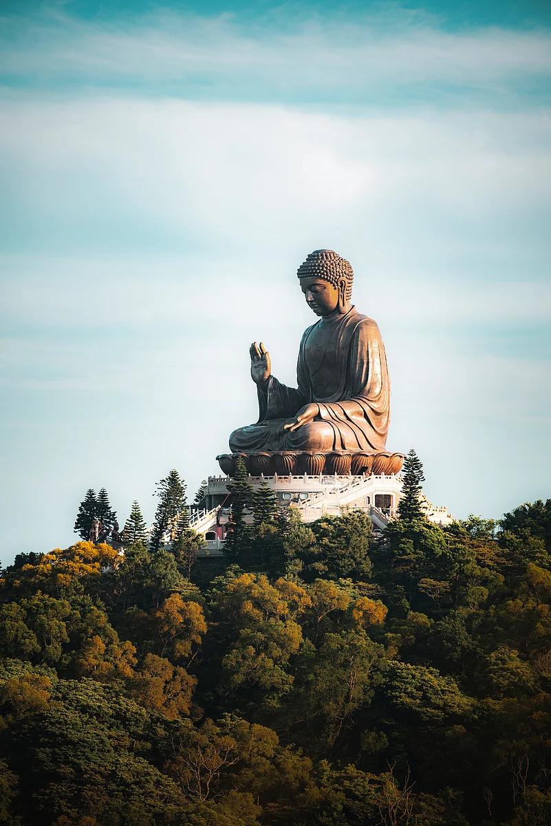 Lantau is rich in coastal trails, including the scenic route from Mui Wo to Pui O
