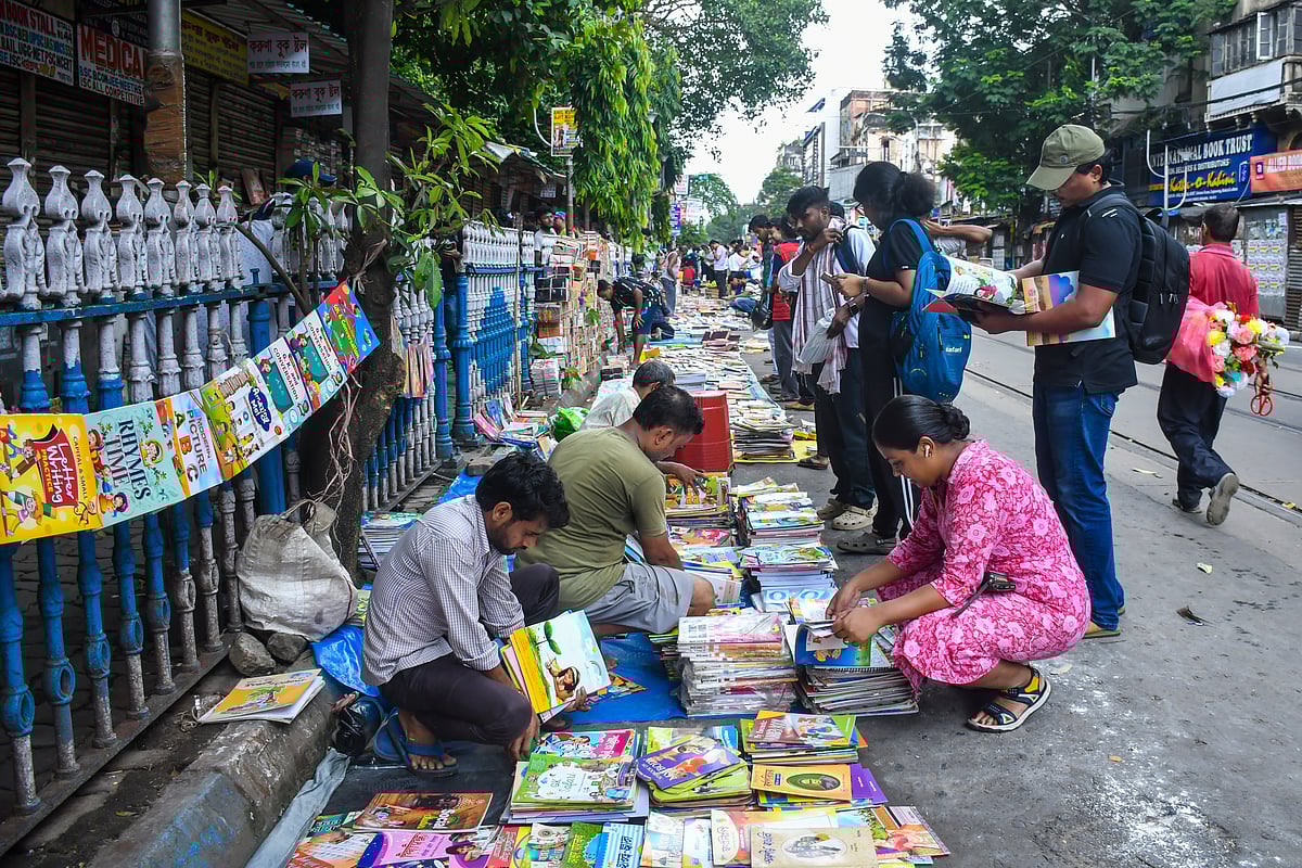 College Street, Kolkata’s iconic book hub, buzzes with readers and Puja shoppers hunting rare titles and festive reads