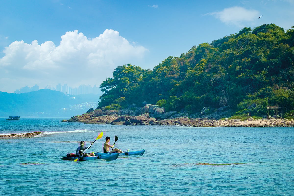 Hong Kong offers excellent opportunities for water sports
