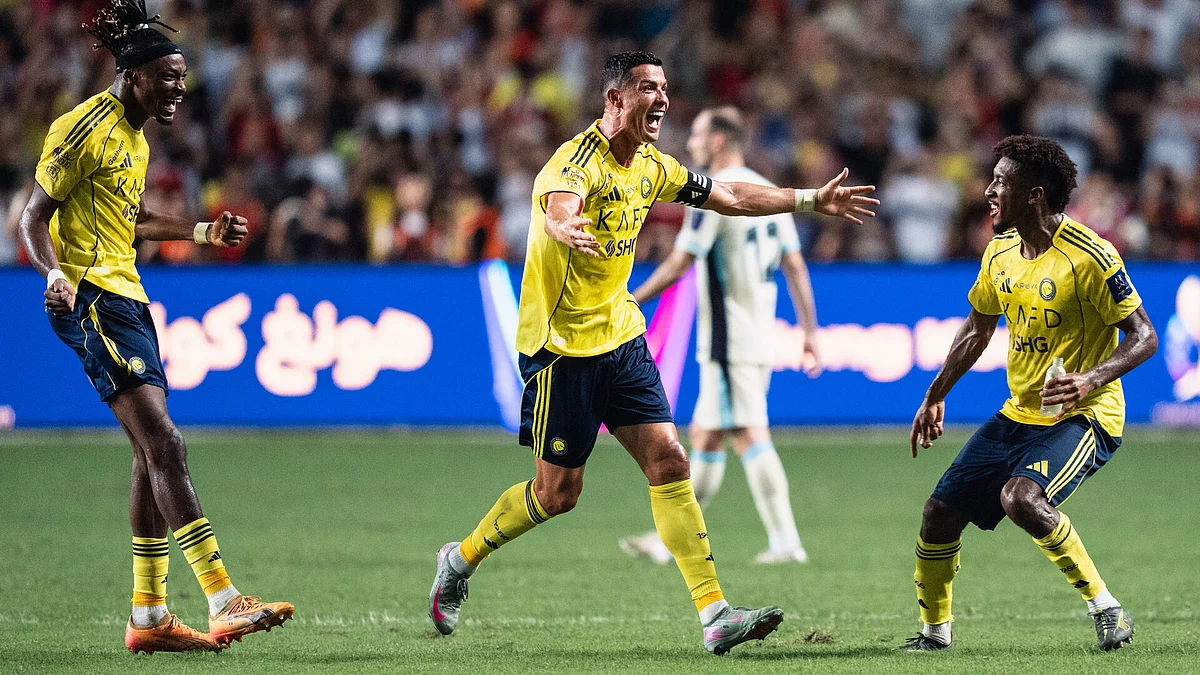 Photo by Lampson Yip/Clicks Images