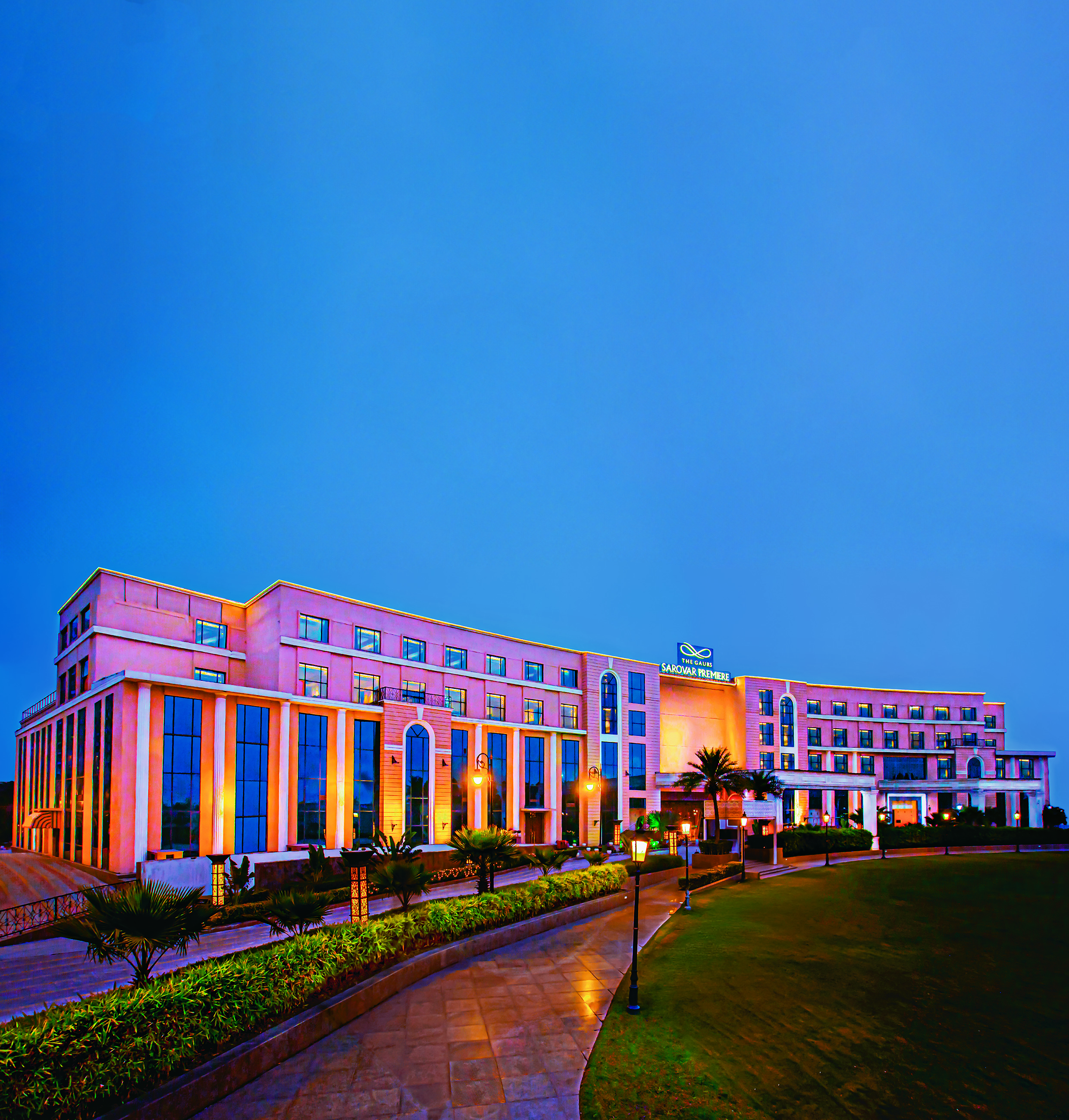 Across each Sarovar property, a celebration feels at once intimate yet grand