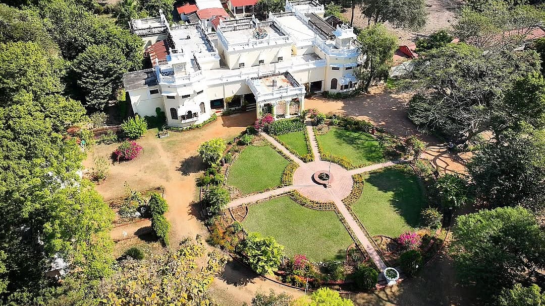 kankerpalaceheritage/Instagram : Kanker Palace dates back to early 19th century