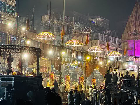 Festivities of Dev Deepawali 