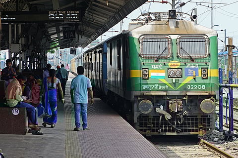 An Indian Railways WAG-9 locomotive stationed at Gaya Junction, Bihar