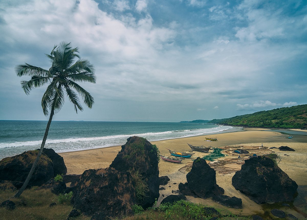 Shutterstock : Vengurla’s serene, secluded beaches offer a tranquil escape from the hectic pace of modern life