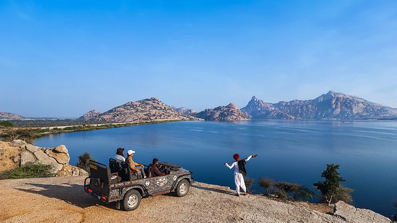 The Jawai Dam is located just a short drive from Bera