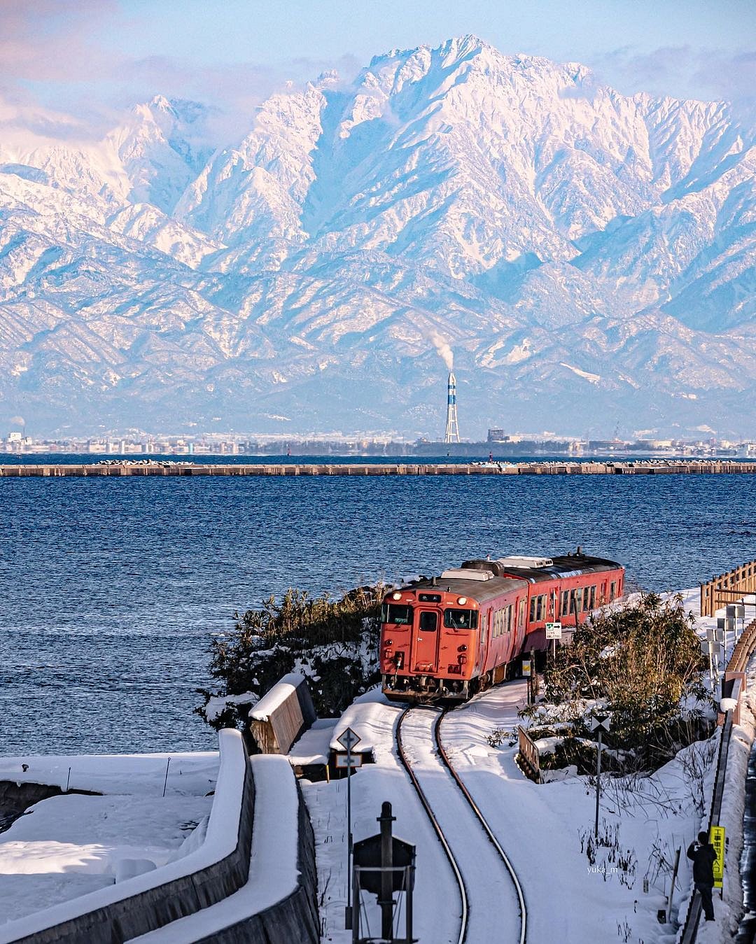 Snow in Toyama Prefecture
