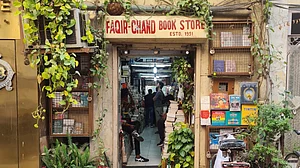Shutterstock : Faqir Chand bookstore at Khan Market