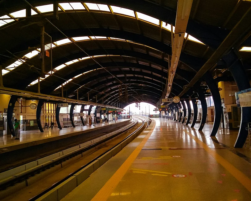 (Representational Image) Lal Qila Metro Station has been temporarily closed after the nearby explosion, while the rest of Delhi Metro continues to operate under increased vigilance.