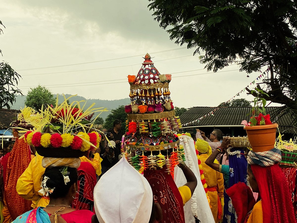 The Barda community greets visitors with music and dance