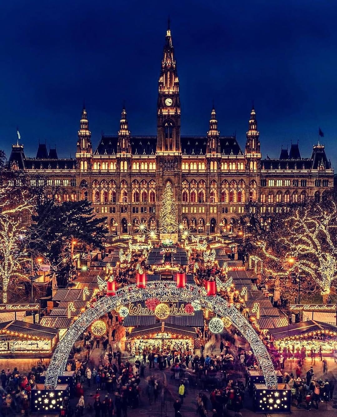 Christmas market in Vienna