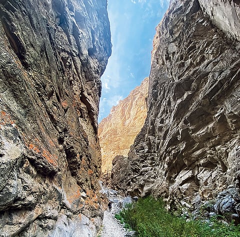To reach Tar, visitors need to hike for an hour through this imposing gorge