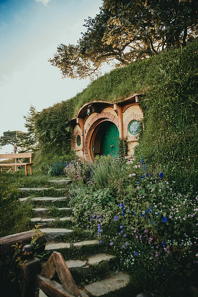 Unsplash : Hobbiton Movie Set, Matamata, New Zealand