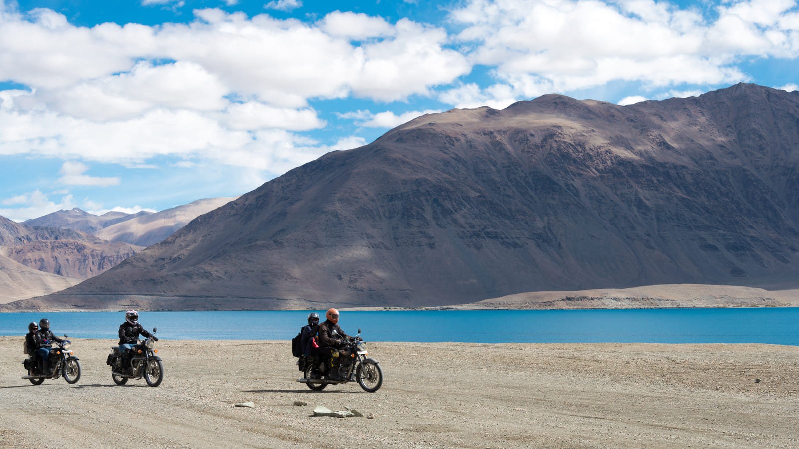 A bunch of travellers near Pangong Lake in Ladakh