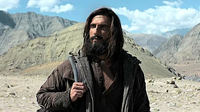 IMDb : Ranveer Singh in Aditya Dhars Dhurandhar (2025)