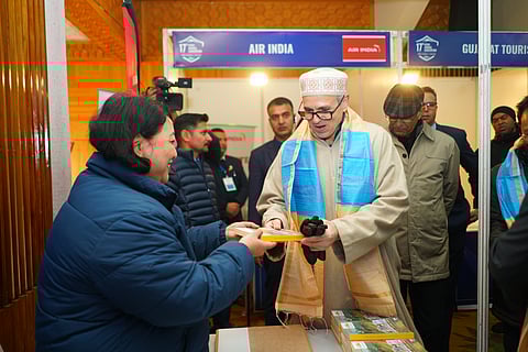 Shri. Omar Abdullah attending the tourism exhibition at the 17th ATOAI convention. 