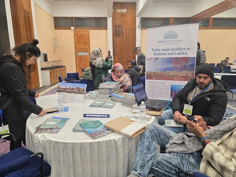 ATOAI delegates attending the B2B marketplace at the 17th convention.