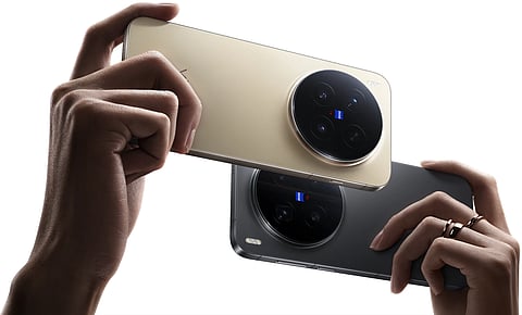 vivo smartphones' rear camera design