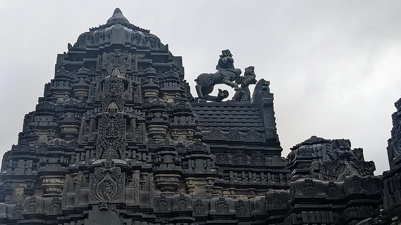 Balligavi Hoysala monument, Karnataka