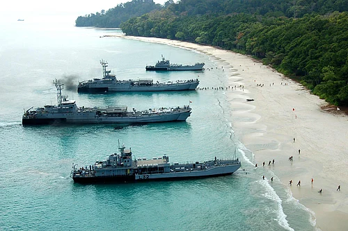 India’s First Underwater Warship Museum To Open In Sindhudurg: What Travellers Can Expect