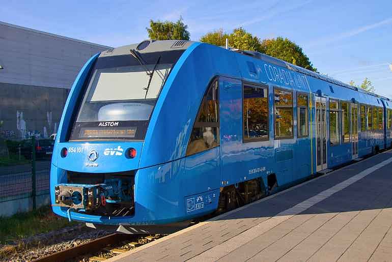 Flickr : India’s first hydrogen-powered train undergoing trial runs in Haryana (representational image)