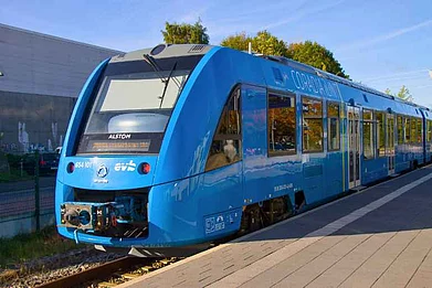 Flickr : India’s first hydrogen-powered train undergoing trial runs in Haryana (representational image)