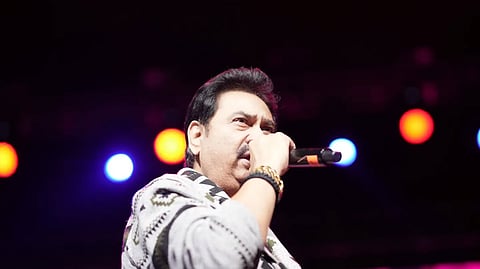 Kumar Sanu live in a concert