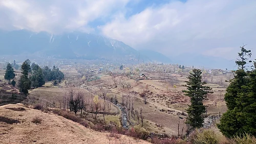 Where The Snow Once Ruled: Kashmir’s Vanishing Winters And A Warning From The Himalayas