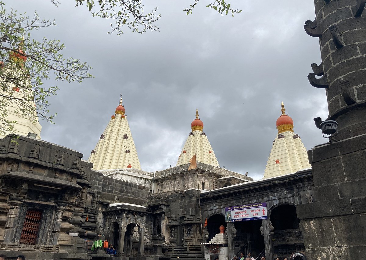 A view of Ambabai Temple, Kolhapur