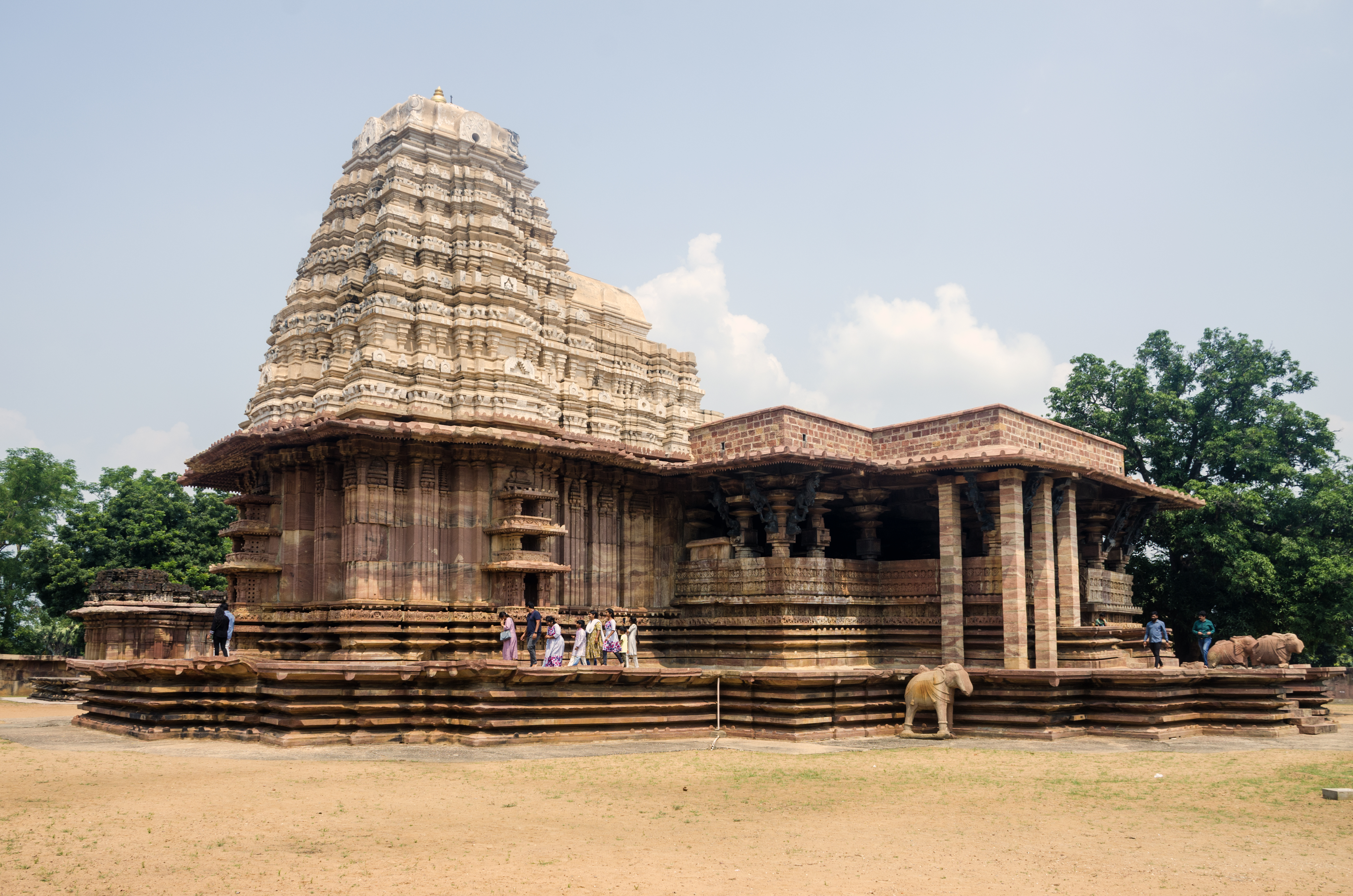 A view of the Ramappa Temple