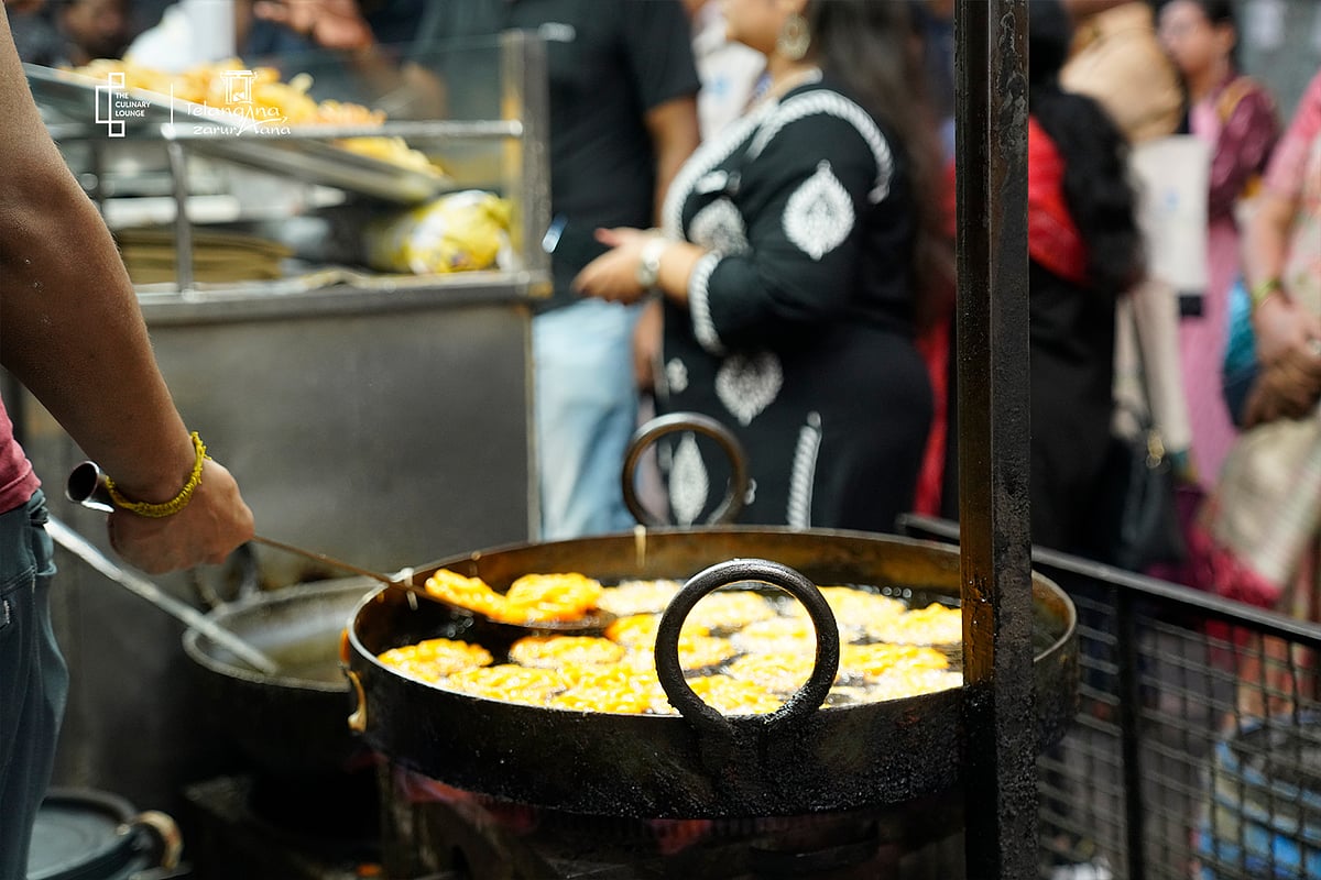 A Culinary Trail Through Telangana: From Hyderabadi Icons To Street-Side Favourites 