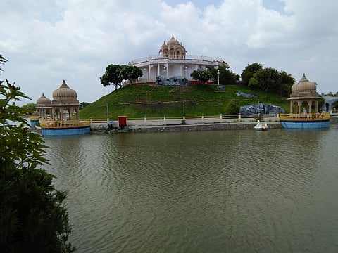 Anand Sagar, Shegaon