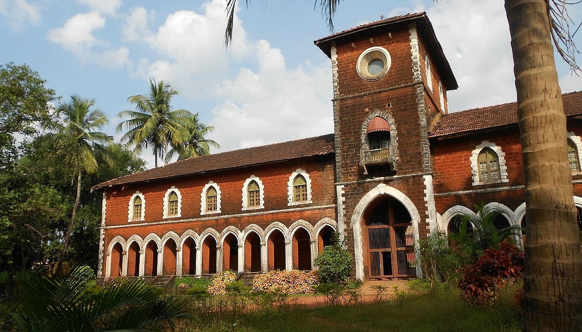 Sawantwadi offers a slower Konkan rhythm