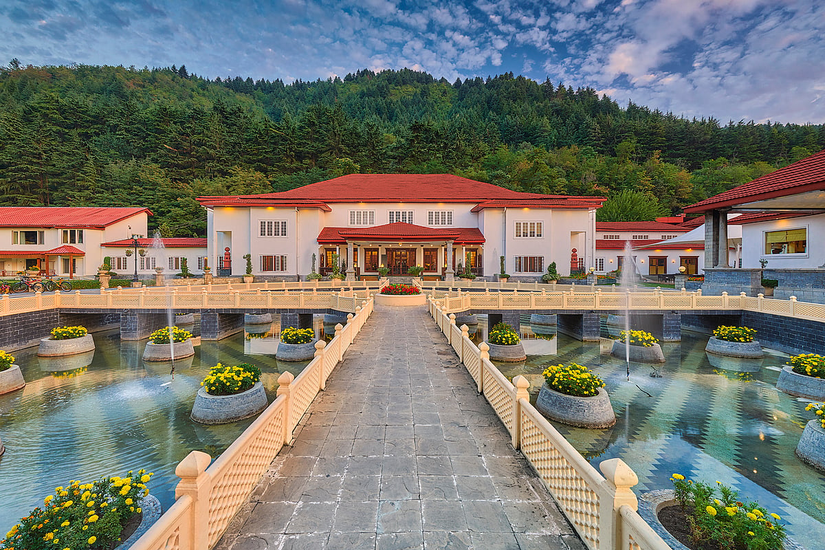 Himalayan views and quiet luxury set the tone for timeless romance