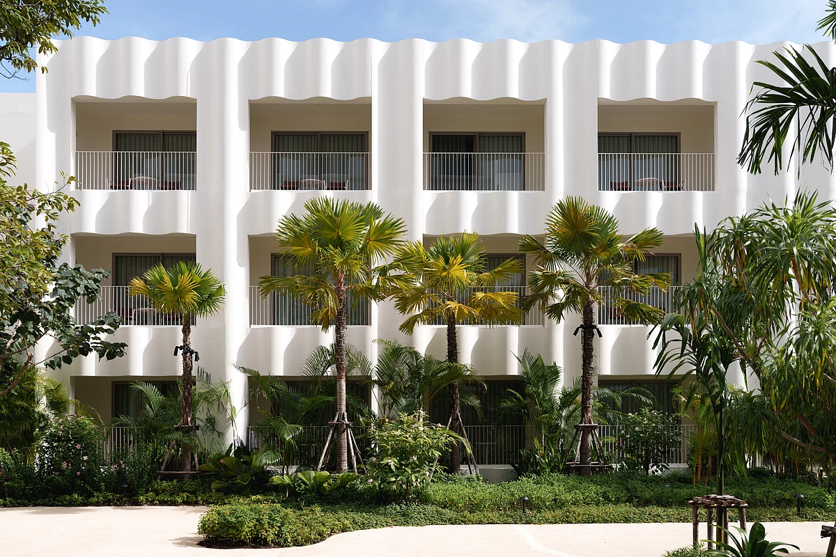 The Standard, Pattaya Na Jomtien