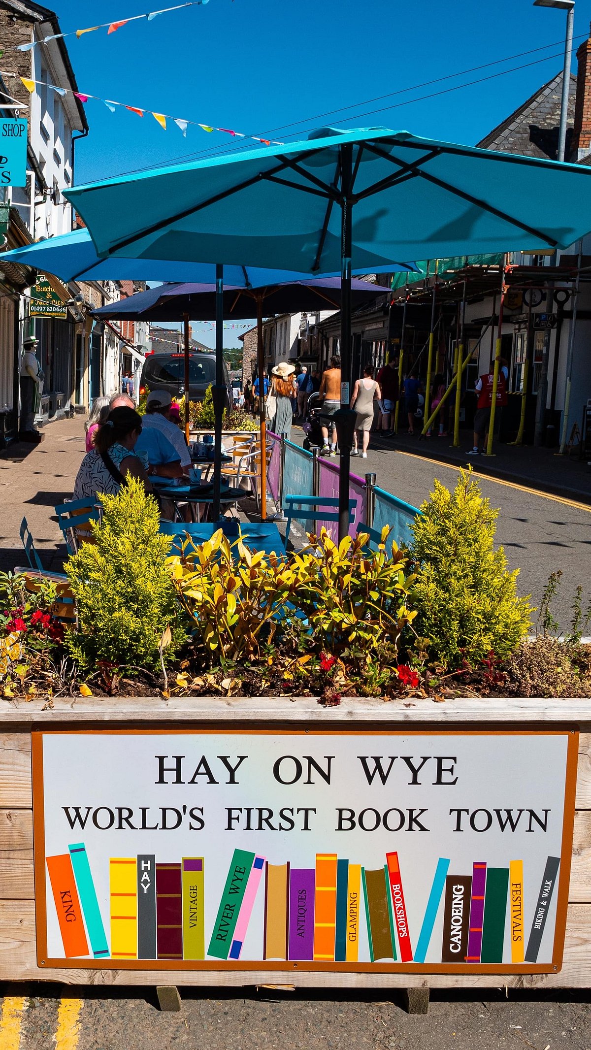 Graham King/Shutterstock : Hay-on-Wye in Wales is the world's first "book town"