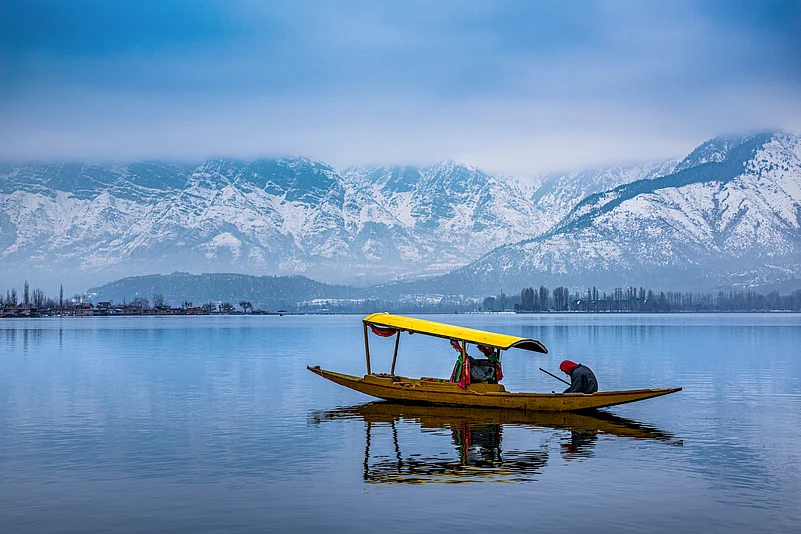 Dal Lake in winter, with the mountains framing Srinagar