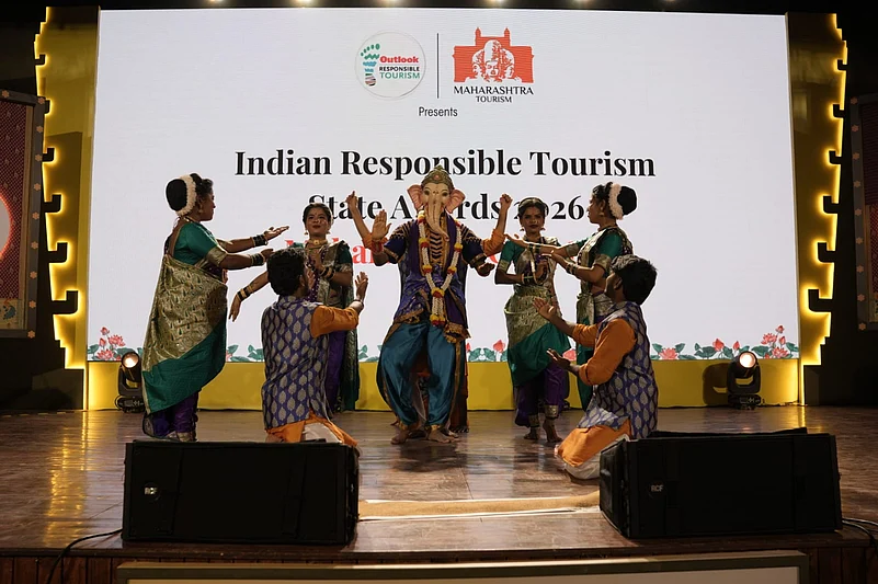 A Vibrant cultural performance celebrating Maharashtra’s rich folk traditions