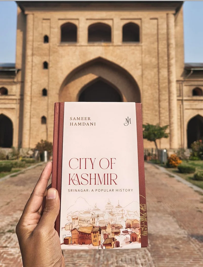 Copy of City of Kashmir: Srinagar: A Popular History