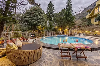 Official website/https://www.elivaas.com/villa-in-mussoorie/zephyr-classic-cottage-with-pool : Getaway at ELIVAAS Zephyr, Mussoorie