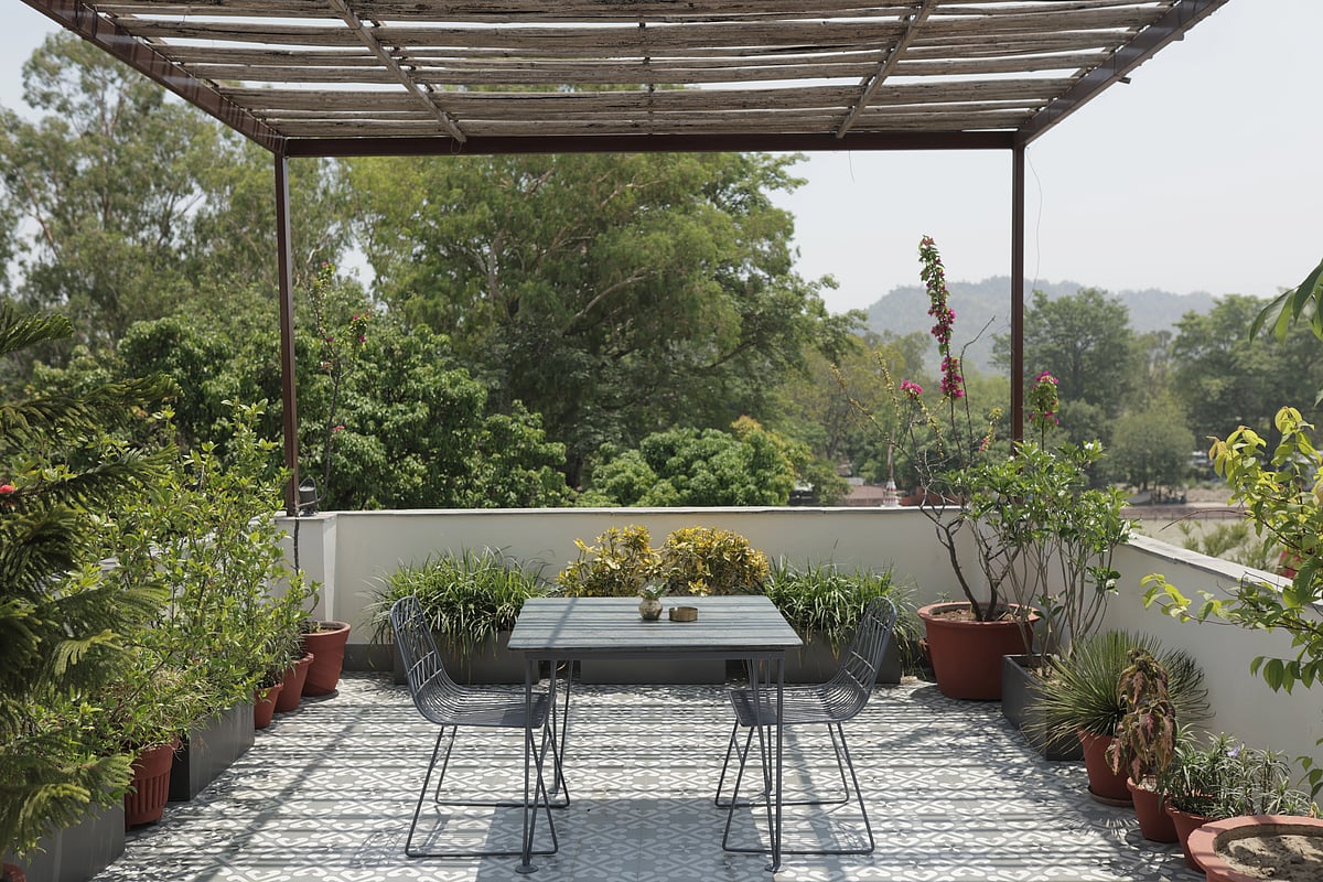 Stay with your beloved near the Ganges at Amrit Bhawan, Haridwar