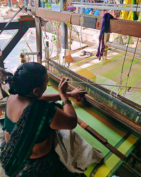 Weaver at Rehwa Center